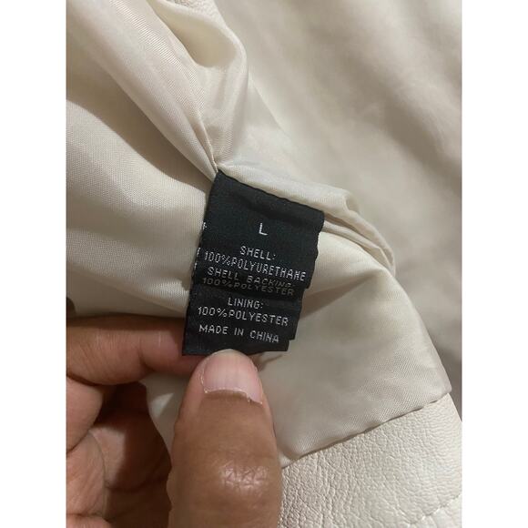 Baccini Cream Faux Leather Jacket with Zip and Flap Pockets, Sz L -- NWT - Picture 3 of 6